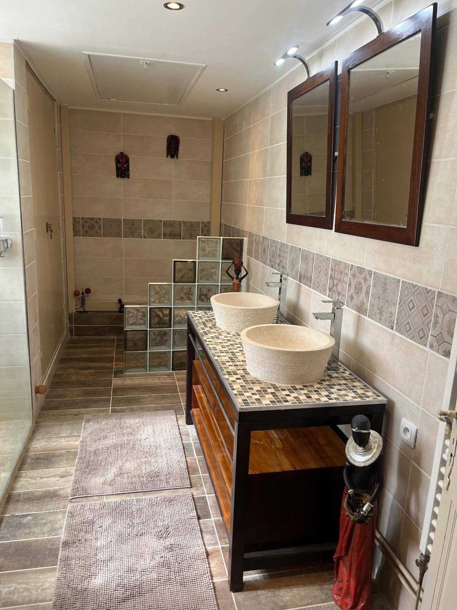 Chambre D'Hotes La Tour-dʼAigues Екстериор снимка